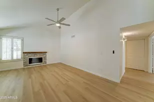 1658 N Sierra Vista Dr, Tempe, AZ 85288 - Photo 9