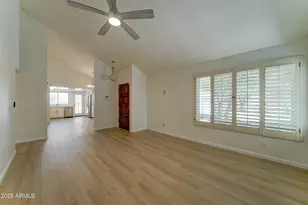 1658 N Sierra Vista Dr, Tempe, AZ 85288 - Photo 11