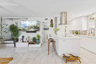 1811 E Hayward Avenue #1, Phoenix, AZ 85020 - Photo 13