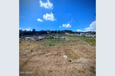 18318 S Frontier Road #328, Peeples Valley, AZ 86332 - Photo 3