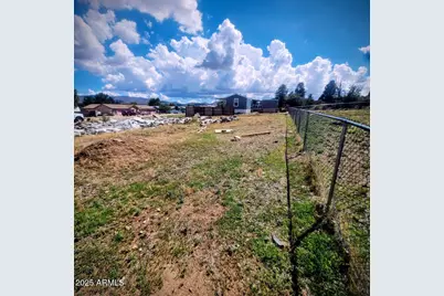 18318 S Frontier Road #328, Peeples Valley, AZ 86332 - Photo 7