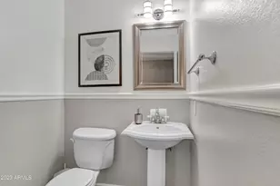 14243 N 49th St, Scottsdale, AZ 85254 - Photo 11