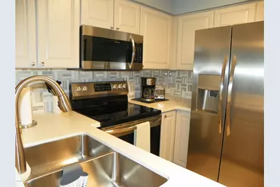 10080 E Mountainview Lake Drive #230, Scottsdale, AZ 85258 - Photo 9