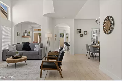 1143 E Amberwood Drive, Phoenix, AZ 85048 - Photo 1