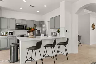 1143 E Amberwood Dr, Phoenix, AZ 85048 - Photo 23