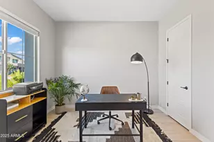 1463 E Lodgepole Dr, Gilbert, AZ 85298 - Photo 3