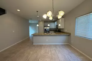 1724 W Pollack St, Phoenix, AZ 85041 - Photo 9