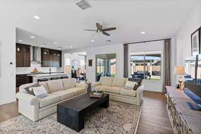 16986 W Canterbury Drive, Surprise, AZ 85388 - Photo 5