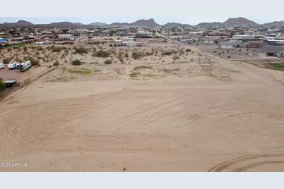 585 W Adobe Dam Drive #-8, San Tan Valley, AZ 85143 - Photo 5