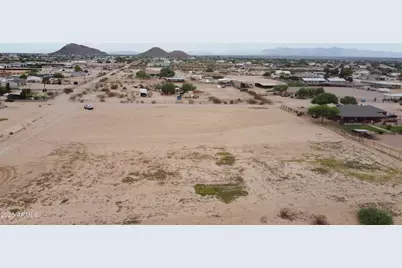 585 W Adobe Dam Drive #-8, San Tan Valley, AZ 85143 - Photo 3