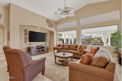 17812 N Becke Lane, Surprise, AZ 85374 - Photo 13