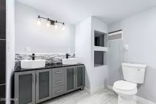 7414 N 54th Ave, Glendale, AZ 85301 - Photo 19