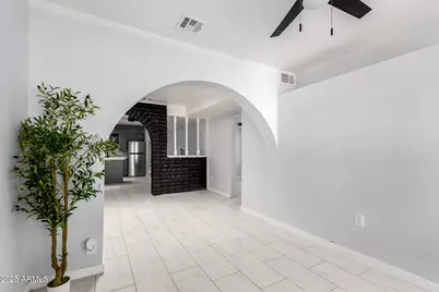 7414 N 54th Avenue, Glendale, AZ 85301 - Photo 9