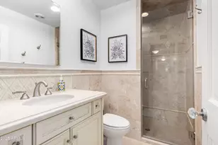 14425 N Coral Gables Dr, Phoenix, AZ 85023 - Photo 29