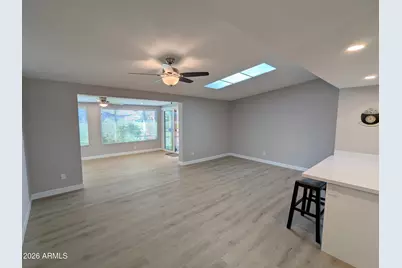 10433 W Oakmont Drive, Sun City, AZ 85351 - Photo 7