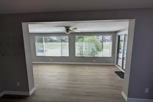 10433 W Oakmont Dr, Sun City, AZ 85351 - Photo 5