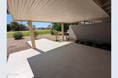 10433 W Oakmont Drive, Sun City, AZ 85351 - Photo 27