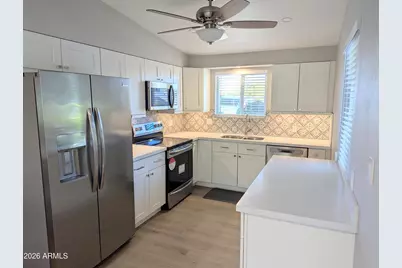 10433 W Oakmont Drive, Sun City, AZ 85351 - Photo 1