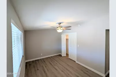 10433 W Oakmont Drive, Sun City, AZ 85351 - Photo 13