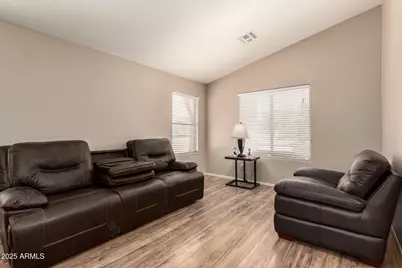 2730 E Valencia Drive, Phoenix, AZ 85042 - Photo 7