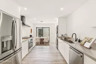 7113 E McDonald Dr, Paradise Valley, AZ 85253 - Photo 9