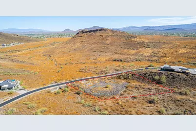 2439 W Donatello Drive #16, Phoenix, AZ 85086 - Photo 81