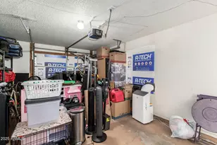 953 W Enid Cir, Mesa, AZ 85210 - Photo 25