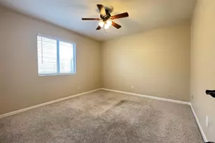 546 S Allred Dr, Tempe, AZ 85288 - Photo 11