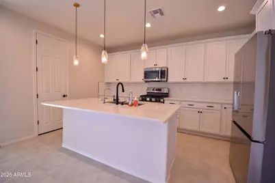 19535 W Windsor Avenue, Buckeye, AZ 85396 - Photo 17