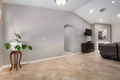 11381 W Warrior Road, Casa Grande, AZ 85193 - Photo 13