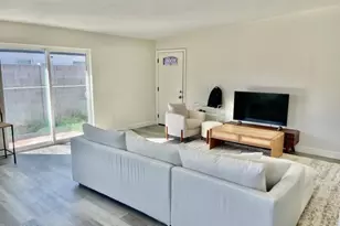 453 W University Dr, Mesa, AZ 85201 - Photo 3