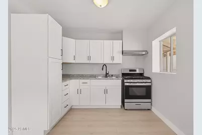 536 W Lincoln Avenue, Coolidge, AZ 85128 - Photo 5