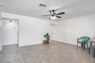 16833 N 17th Pl, Phoenix, AZ 85022 - Photo 3