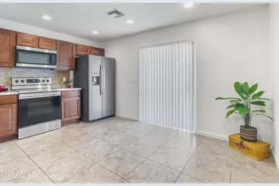 16833 N 17th Place, Phoenix, AZ 85022 - Photo 17