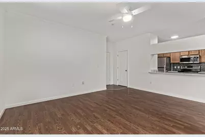 5401 E Van Buren Street #2016, Phoenix, AZ 85008 - Photo 9