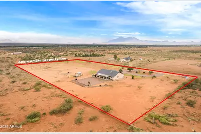 10293 E White Wolf Run, Hereford, AZ 85615 - Photo 1