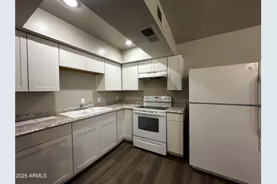 1421 E Fillmore Street #4, Phoenix, AZ 85006 - Photo 3