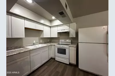 1421 E Fillmore Street #Apt 4, Phoenix, AZ 85006 - Photo 3