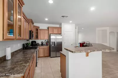 2413 W Beverly Road, Phoenix, AZ 85041 - Photo 13