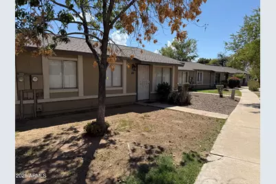6711 W Osborn Road #143, Phoenix, AZ 85033 - Photo 1
