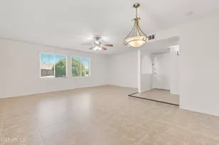 12154 S Ki Rd, Phoenix, AZ 85044 - Photo 13