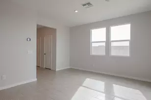 12462 N 305th Ave, Buckeye, AZ 85396 - Photo 9