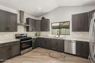 2118 W Elm St, Phoenix, AZ 85015 - Photo 13