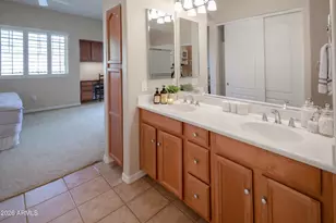 11000 N 77th Pl, Scottsdale, AZ 85260 - Photo 13