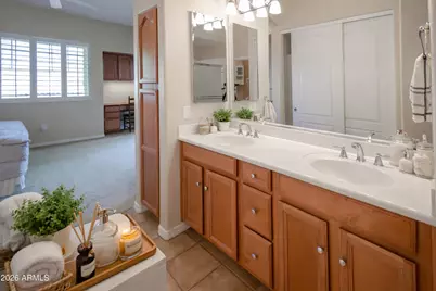 11000 N 77th Place #2017, Scottsdale, AZ 85260 - Photo 11