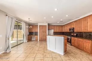 12335 W Milton Dr, Peoria, AZ 85383 - Photo 15