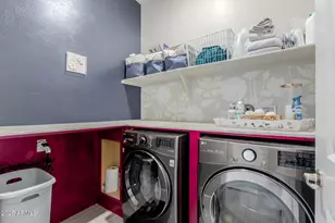 2235 E Saguaro Park Ln, Phoenix, AZ 85024 - Photo 33