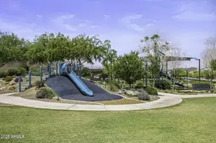 2235 E Saguaro Park Ln, Phoenix, AZ 85024 - Photo 49