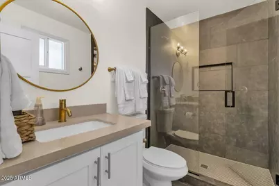 2452 E Manhatton Drive, Tempe, AZ 85282 - Photo 19