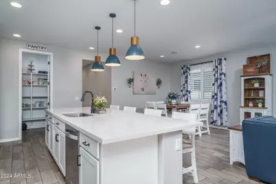 11987 S 172nd Avenue, Goodyear, AZ 85338 - Photo 5